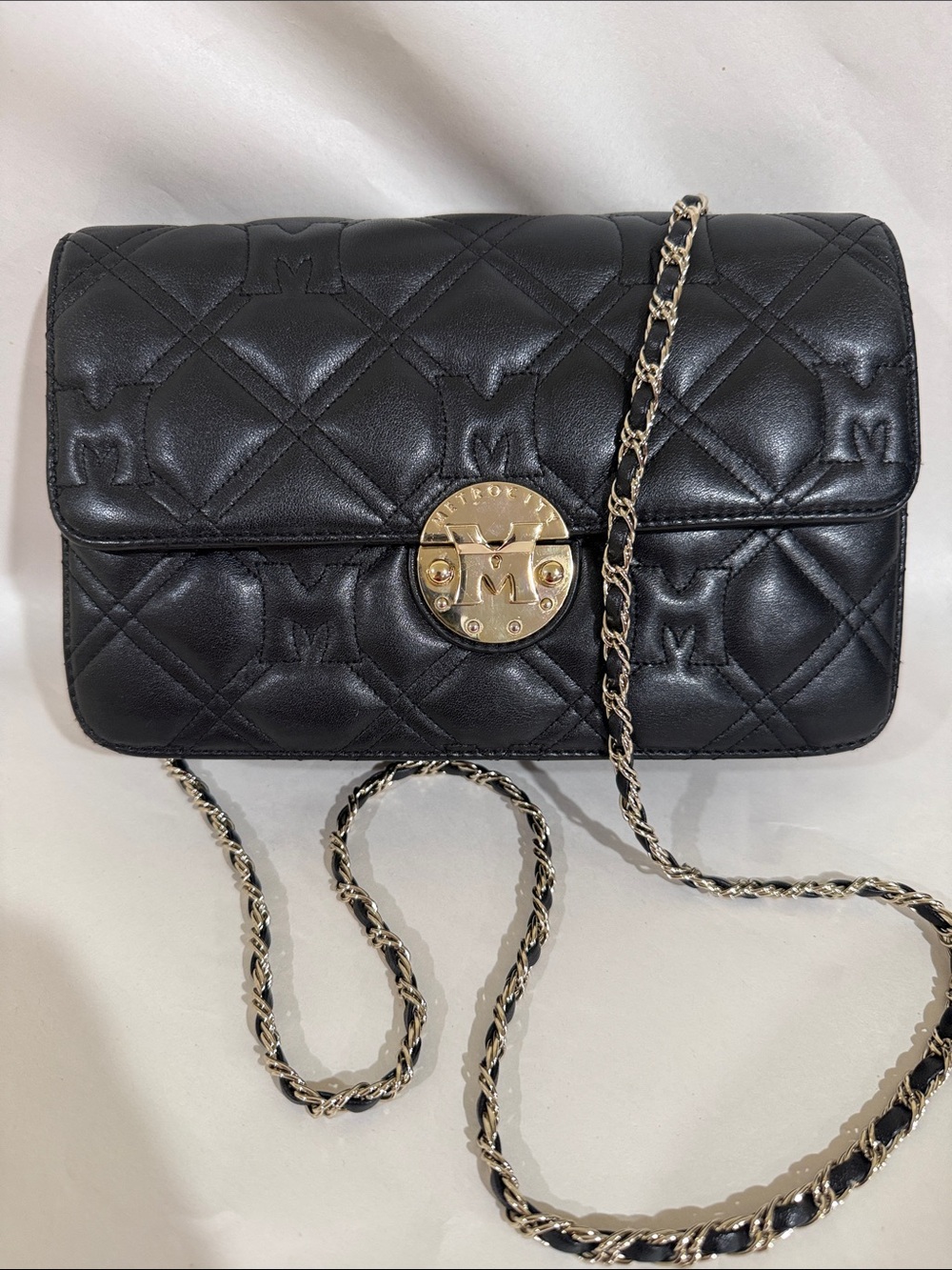 Metrocity Quilted Crossbody